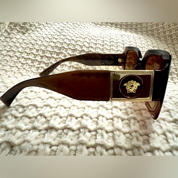 Women’s Versace Sunglasses OVE4405 - Picture 2 of 5